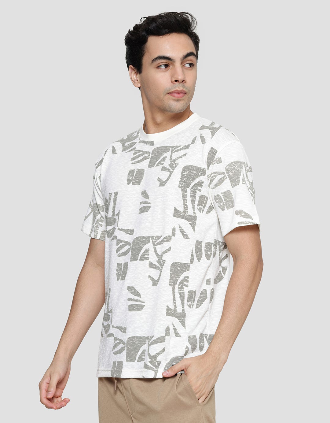 Details Slub Aop Floral Riko Fit Men's Short Sleeve T-Shirt