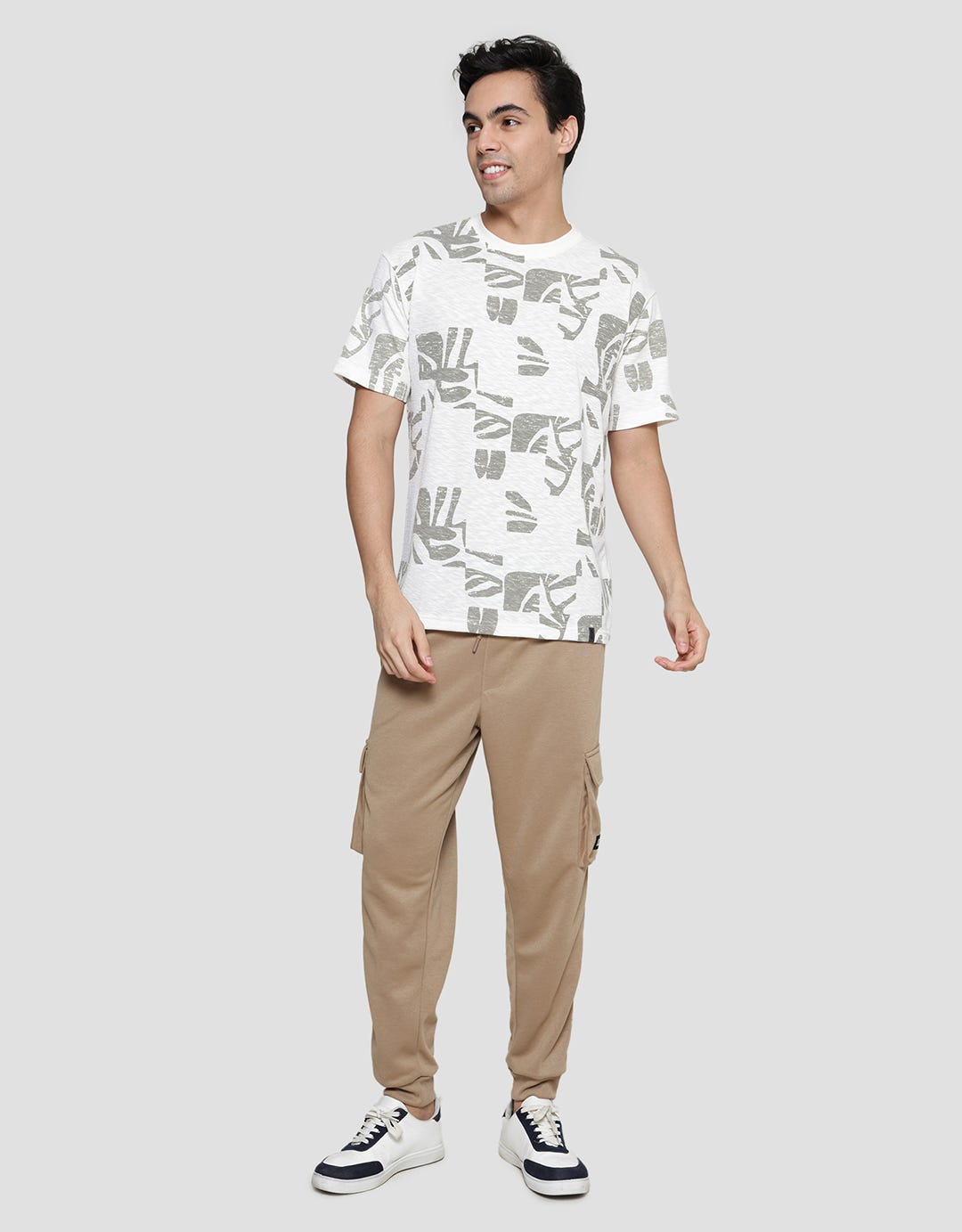 Details Slub Aop Floral Riko Fit Men's Short Sleeve T-Shirt
