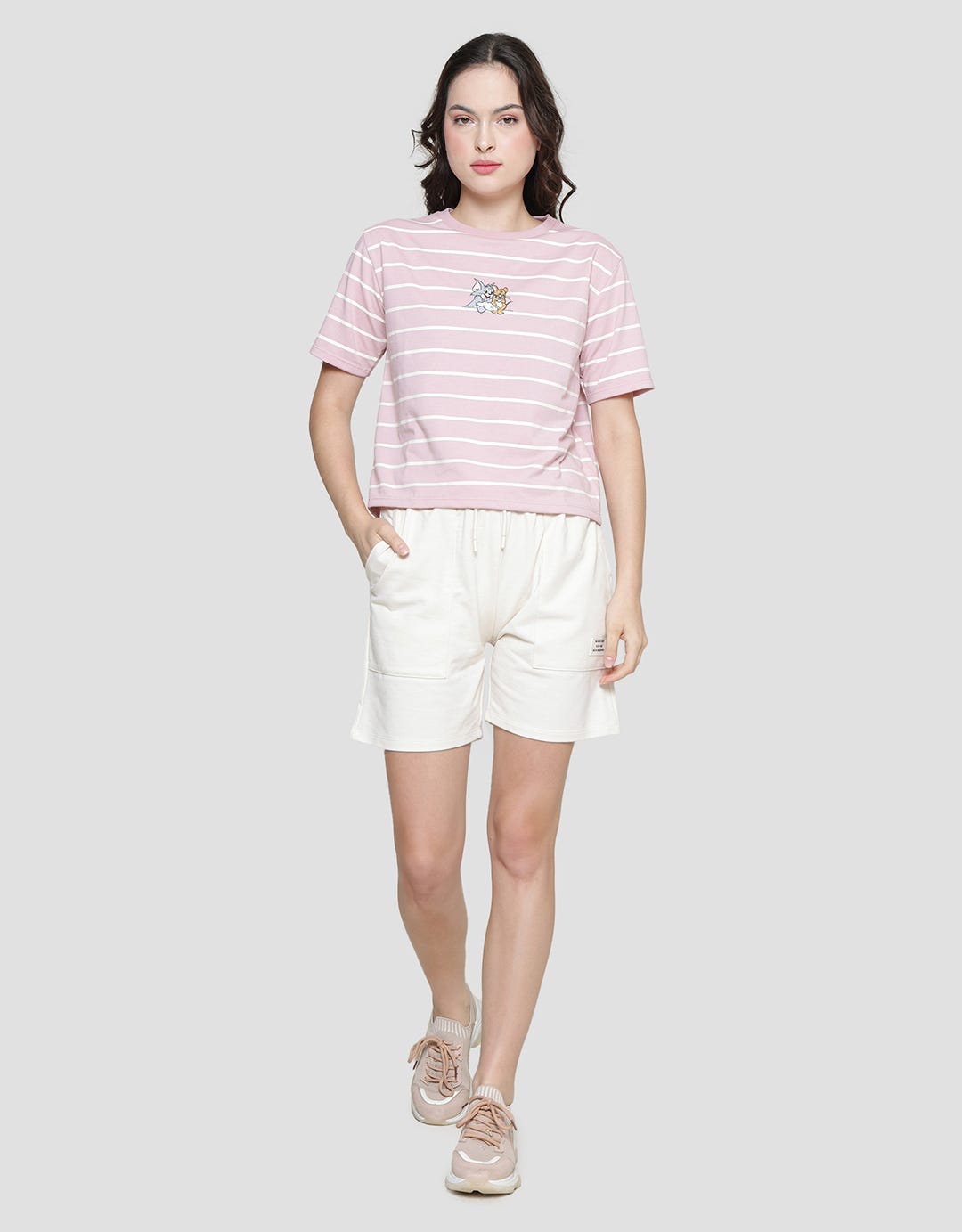 Nevada Boxy Stripe Tom & Jerry Kaos Lengan Pendek Wanita