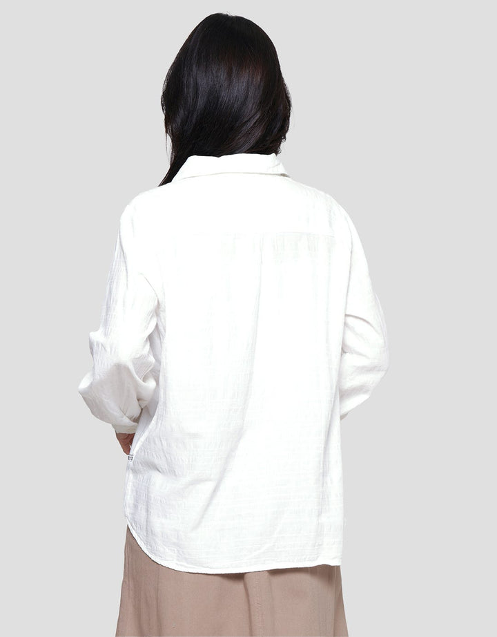 Expand Mila Women's Blouse
