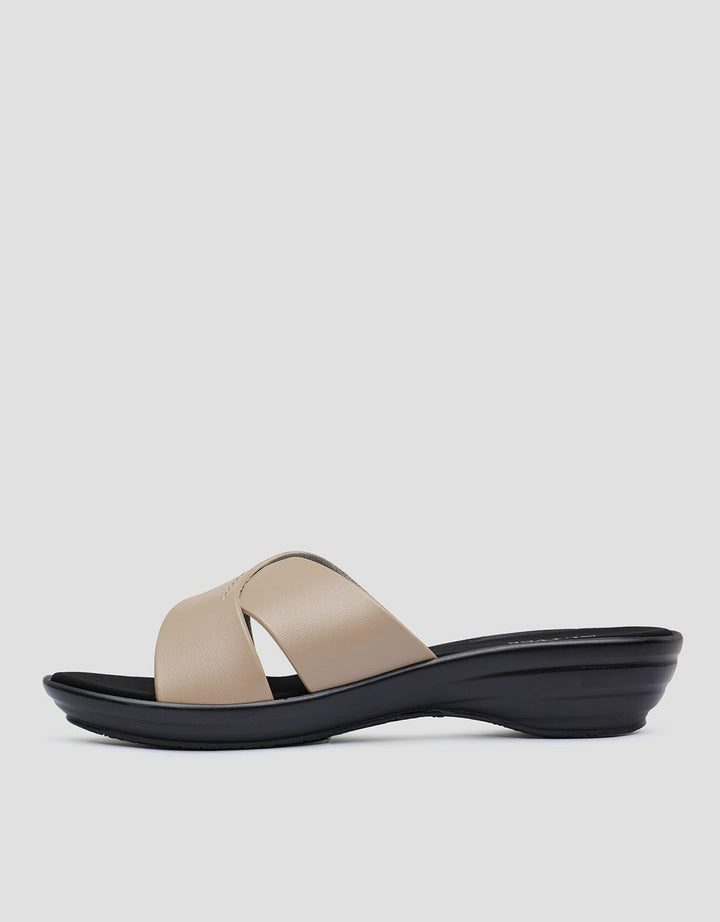 St. Yves Sawadd01 Slipper Sandal Wanita