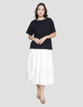 St. Yves Boat Neck Solid Kaos Wanita