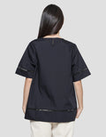 St. Yves Blouse Dengan Tali Detail Wanita