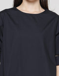 St. Yves Blouse Dengan Tali Detail Wanita