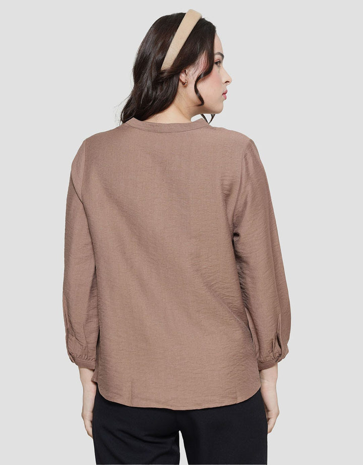St. Yves V Neck Crinkle Sleeve Blouse Wanita