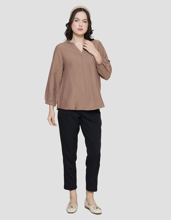 St. Yves V Neck Crinkle Sleeve Blouse Wanita