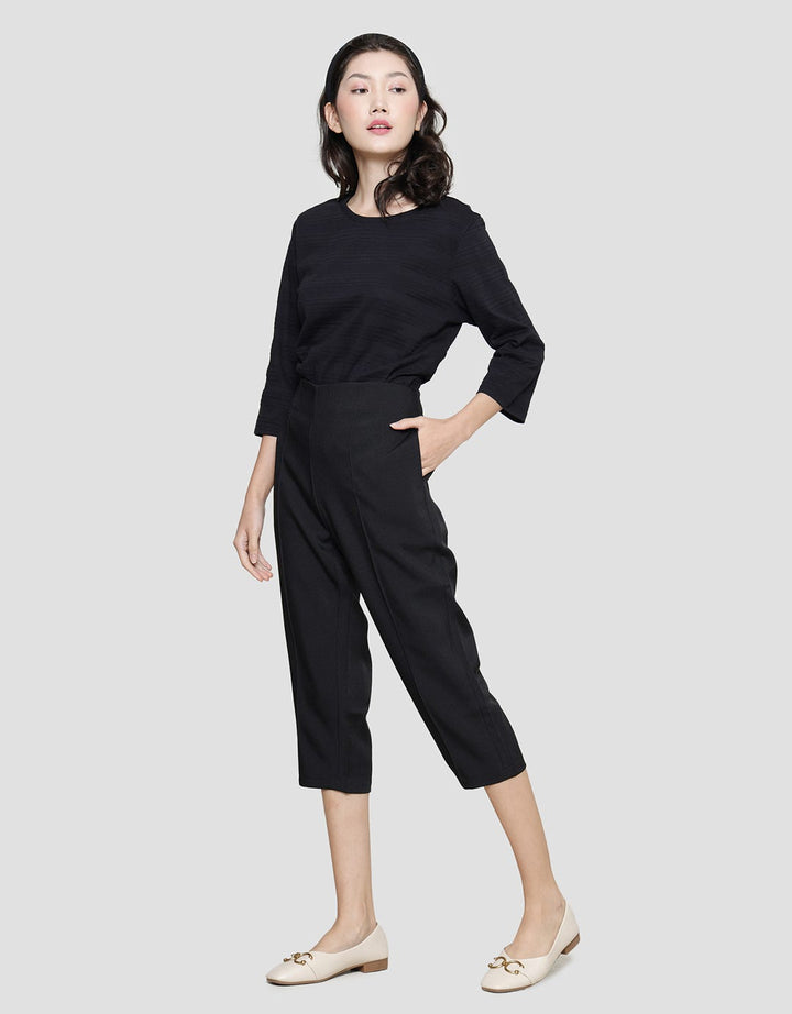 St. Yves Capri Front Pleats Celana Wanita