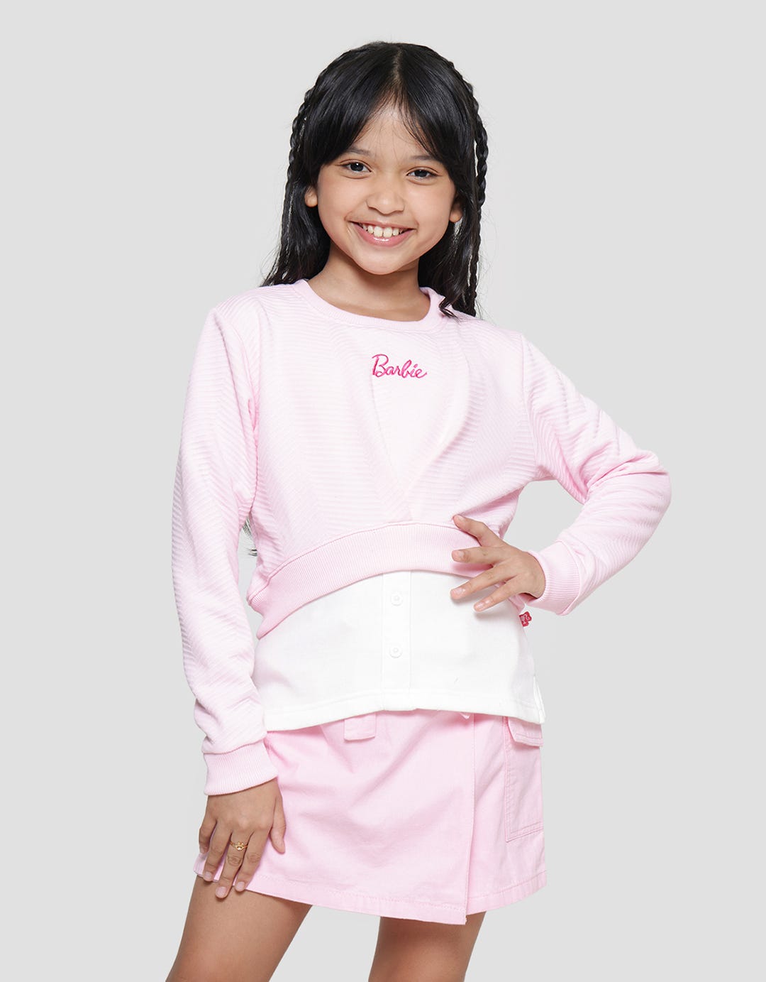 Character Barbie Texture Sweater Anak Perempuan