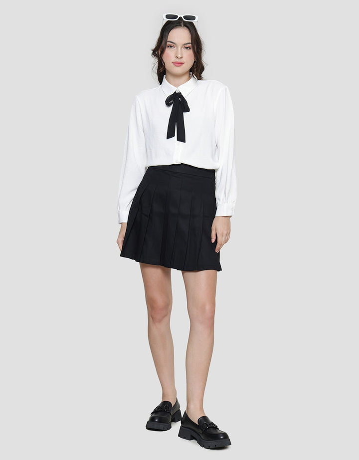 Details Tennis Pleats Rok Mini Wanita