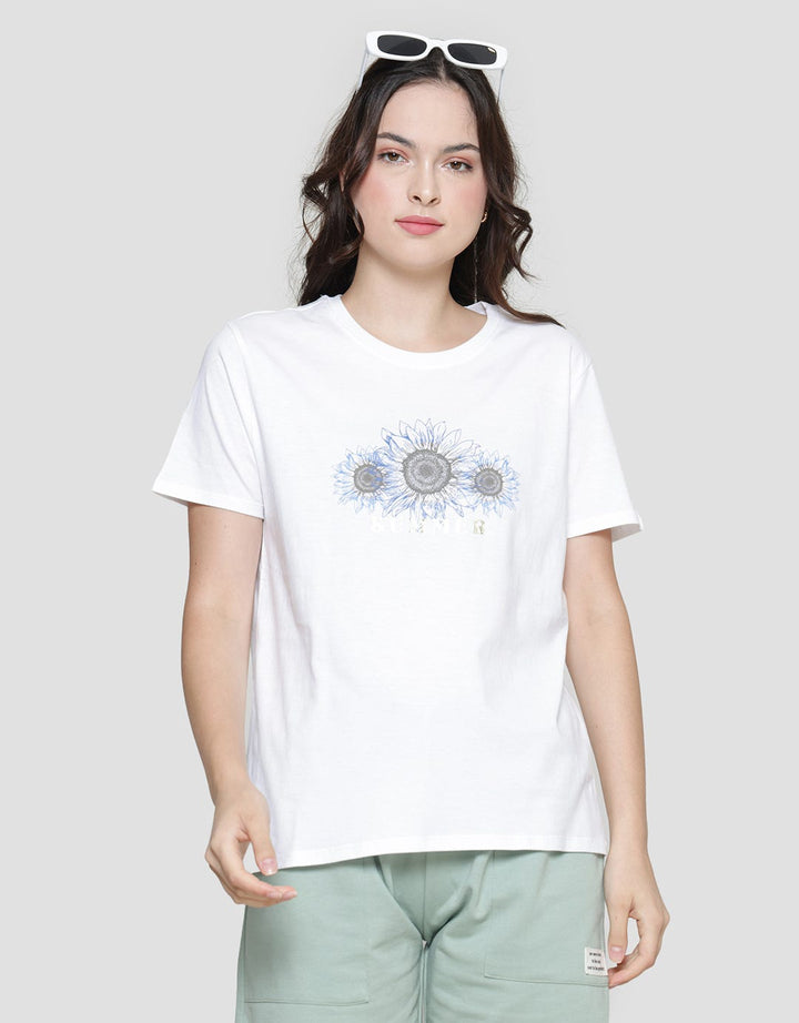 Details Summer Foil Print Kaos Lengan Pendek Wanita