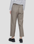 Details Overlap Front Opening Celana Panjang Wanita