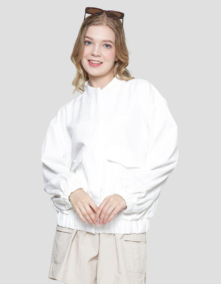 Details Double Pocket OVZ Jaket Wanita