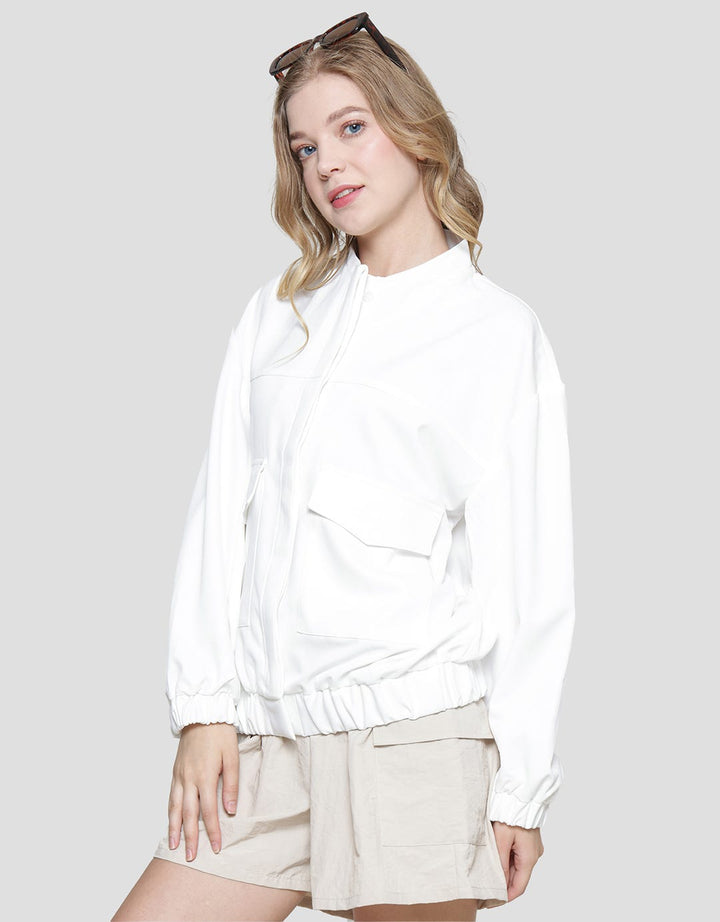 Details Double Pocket OVZ Jaket Wanita