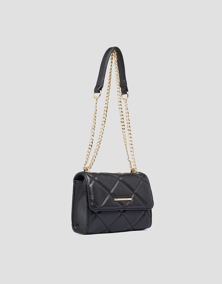 Connexion Quilted Pavour1 Crossbody Bag for Women