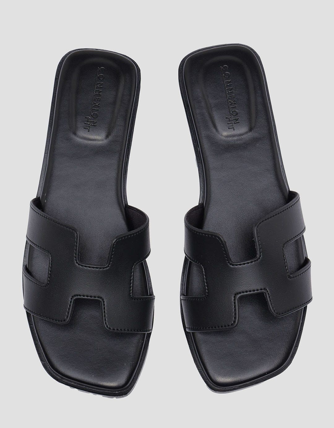 Connexion Alcs07 Slipper Sandal Wanita
