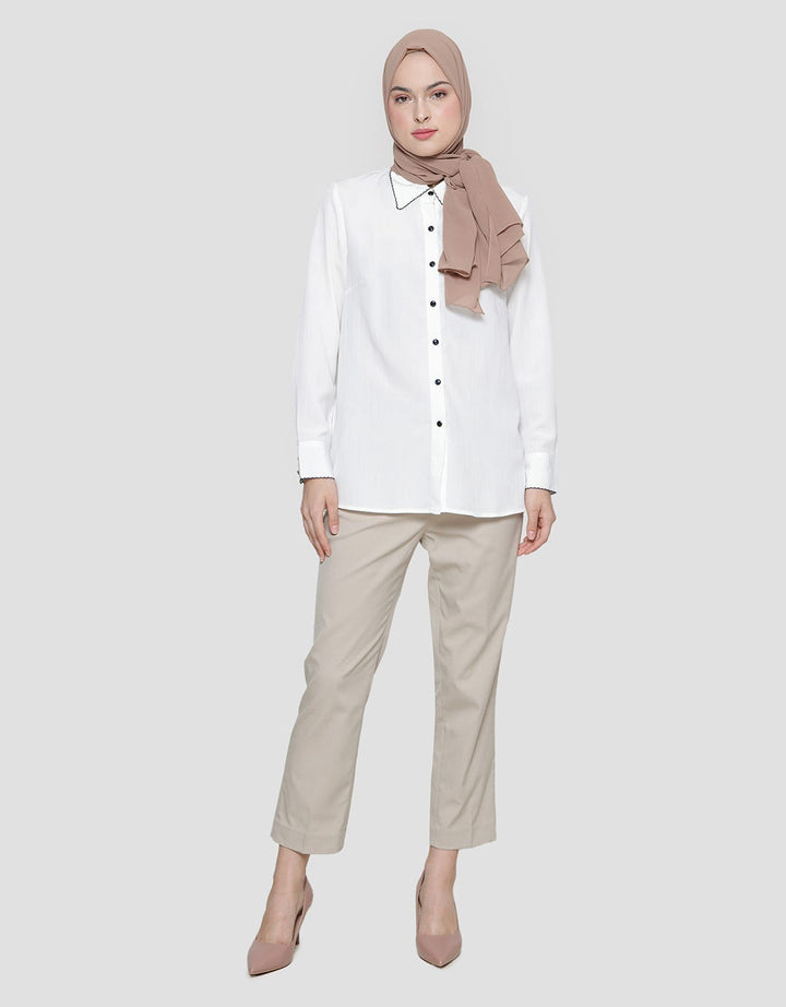 Annisa With Black List Detail Kemeja Lengan Panjang Wanita