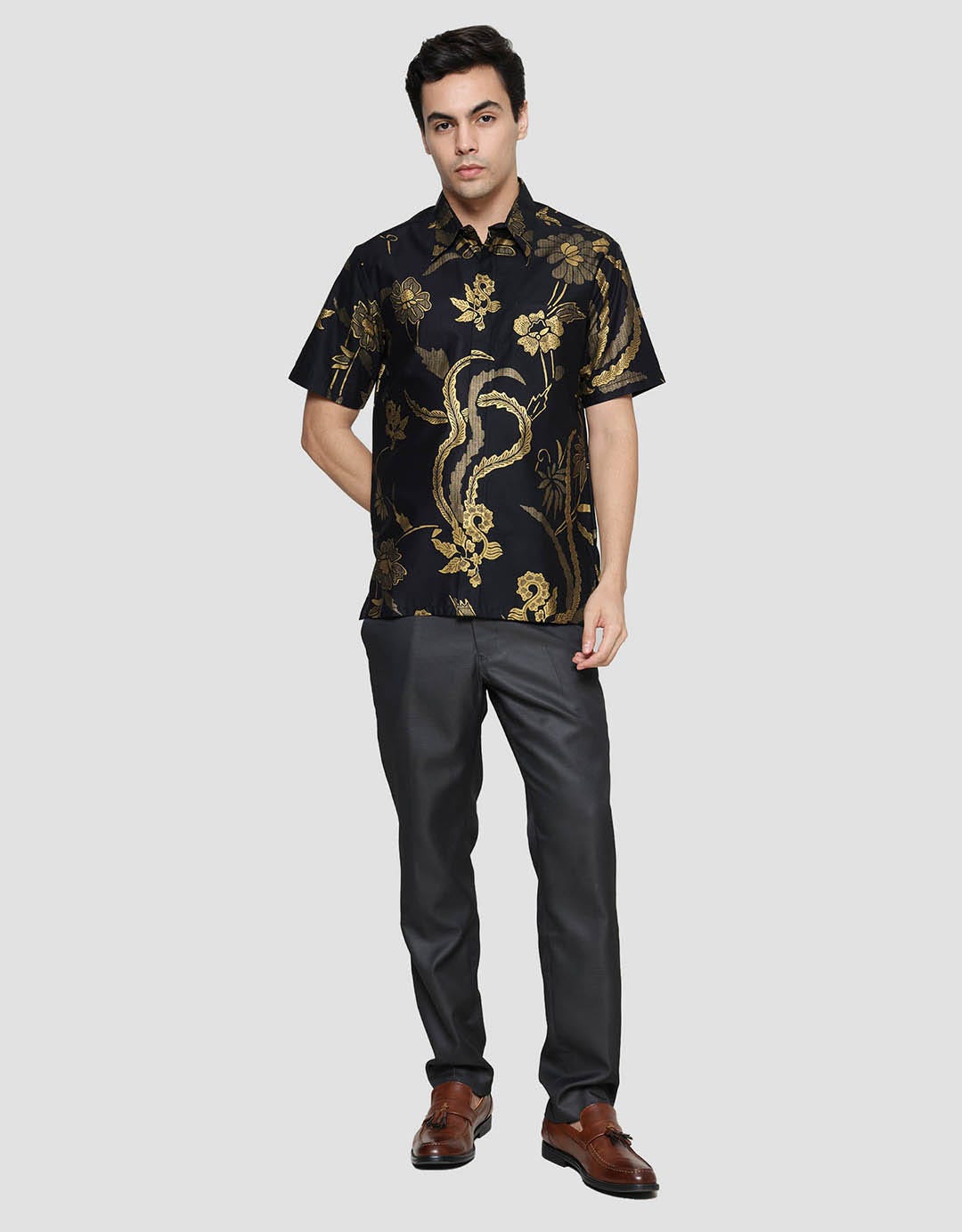 Arjuna Weda Body Fit Batik Motif 5 Hem Pria