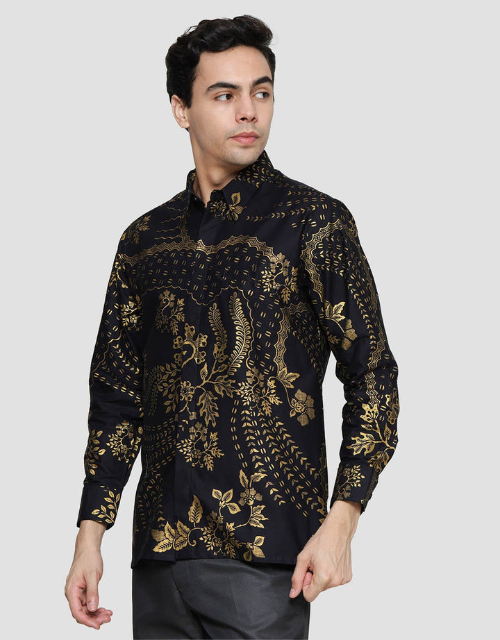 Arjuna Weda Body Fit Batik Motif 4 Men's Shirt