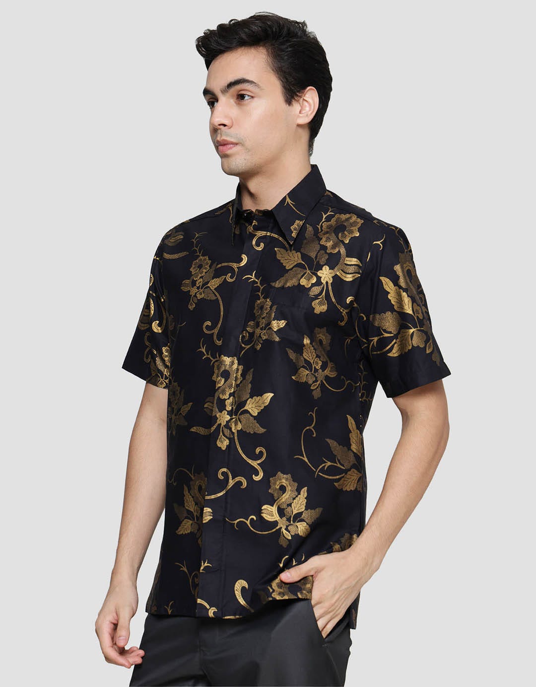 Arjuna Weda Hem Body Fit Batik Motif 10 Kemeja Batik Pria