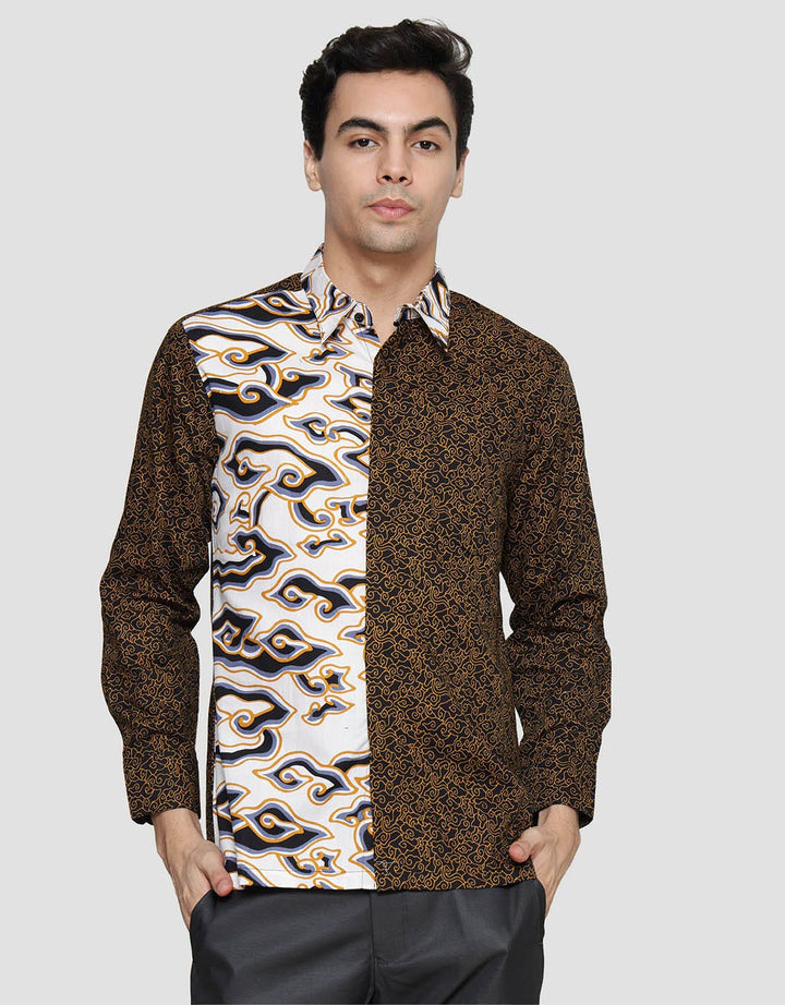 Arjuna Weda Body Fit Batik Mega Mendung Kemeja Pria