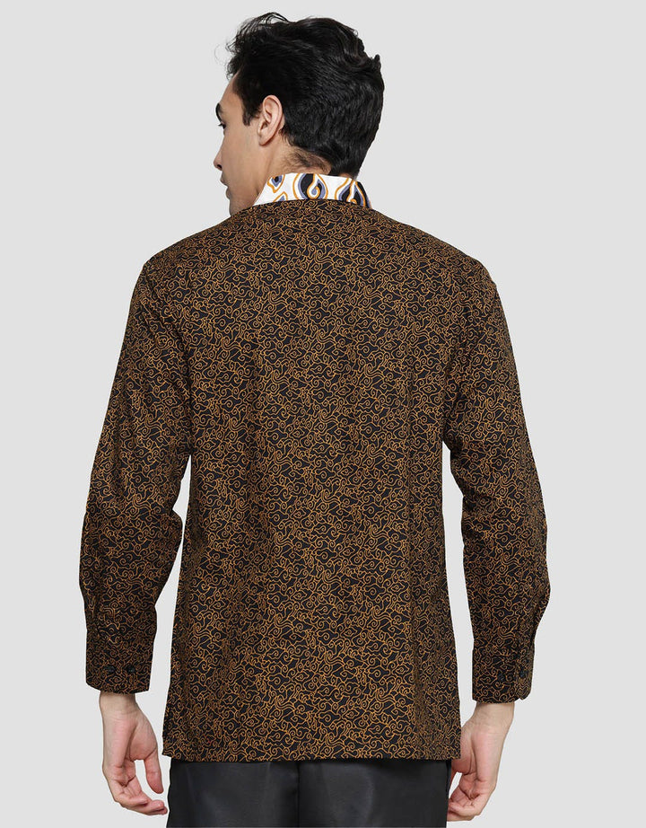 Arjuna Weda Body Fit Batik Mega Mendung Kemeja Pria