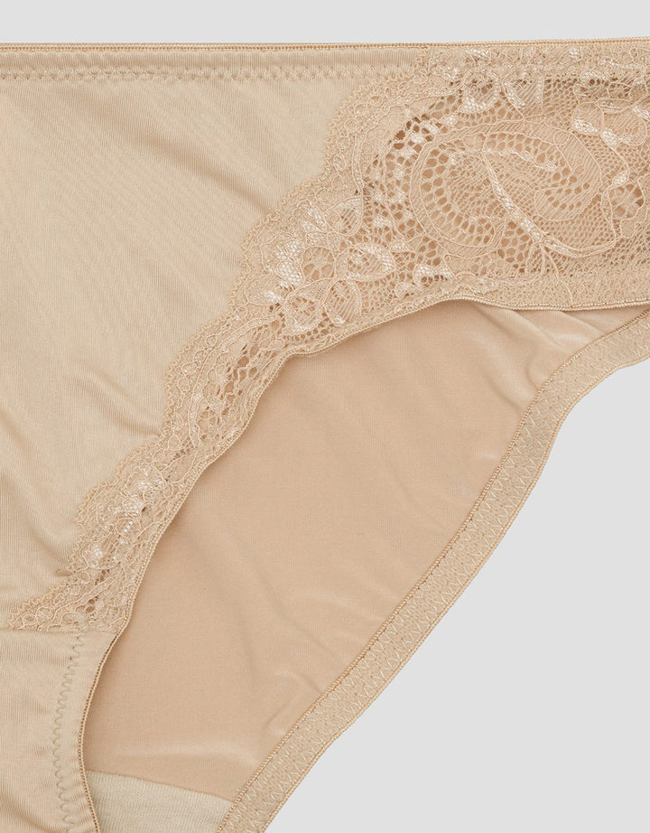 St. Yves Mini Panty Lace Celana Dalam Wanita