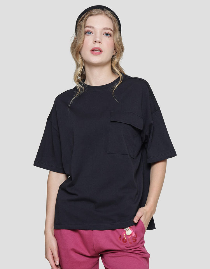 Connexion Pocket OVZ Women's Basic T-shirt