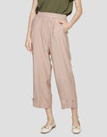 Details Double Look Leg Opening Celana Panjang Wanita