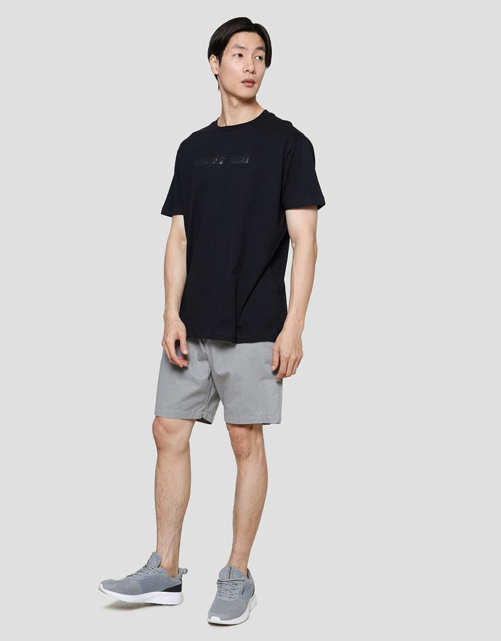 Cole Extraordinary Kaos Casual Pria