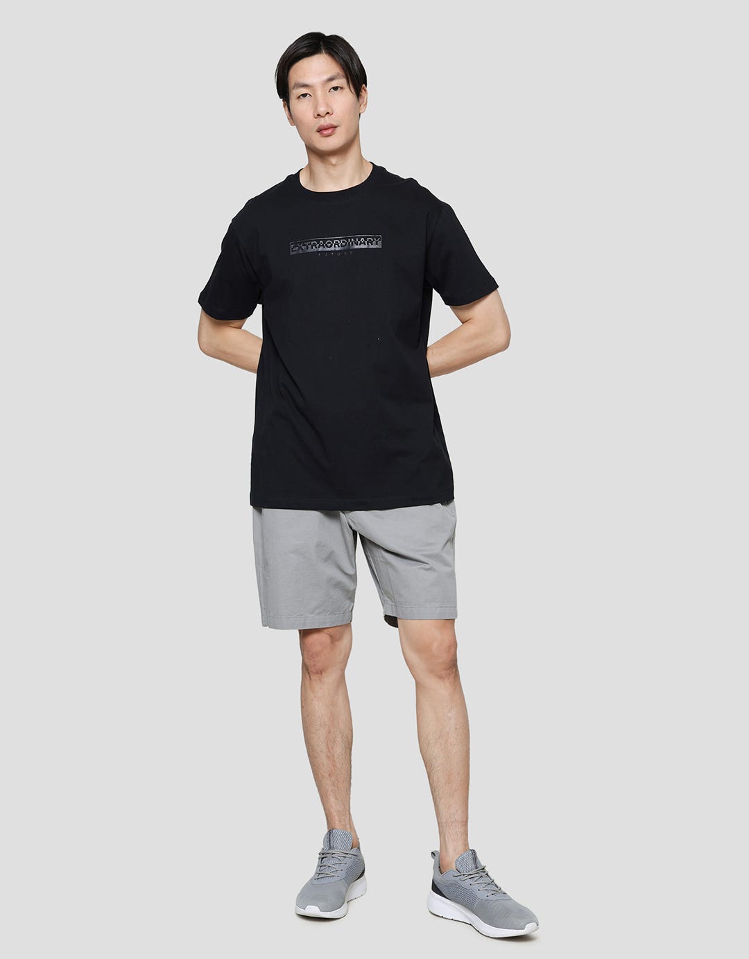Cole Extraordinary Kaos Casual Pria