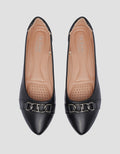 St. Yves SCC Gold Buckle Sepatu Flat Wanita