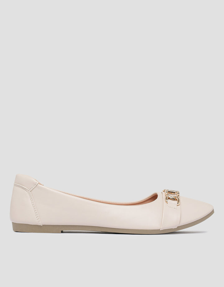 St. Yves SCC Gold Buckle Sepatu Flat Wanita