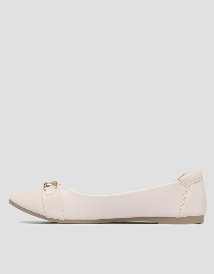 St. Yves SCC Gold Buckle Sepatu Flat Wanita