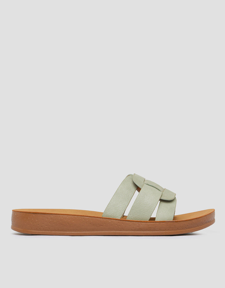 St. Yves Simply Sandal Slipper Wanita
