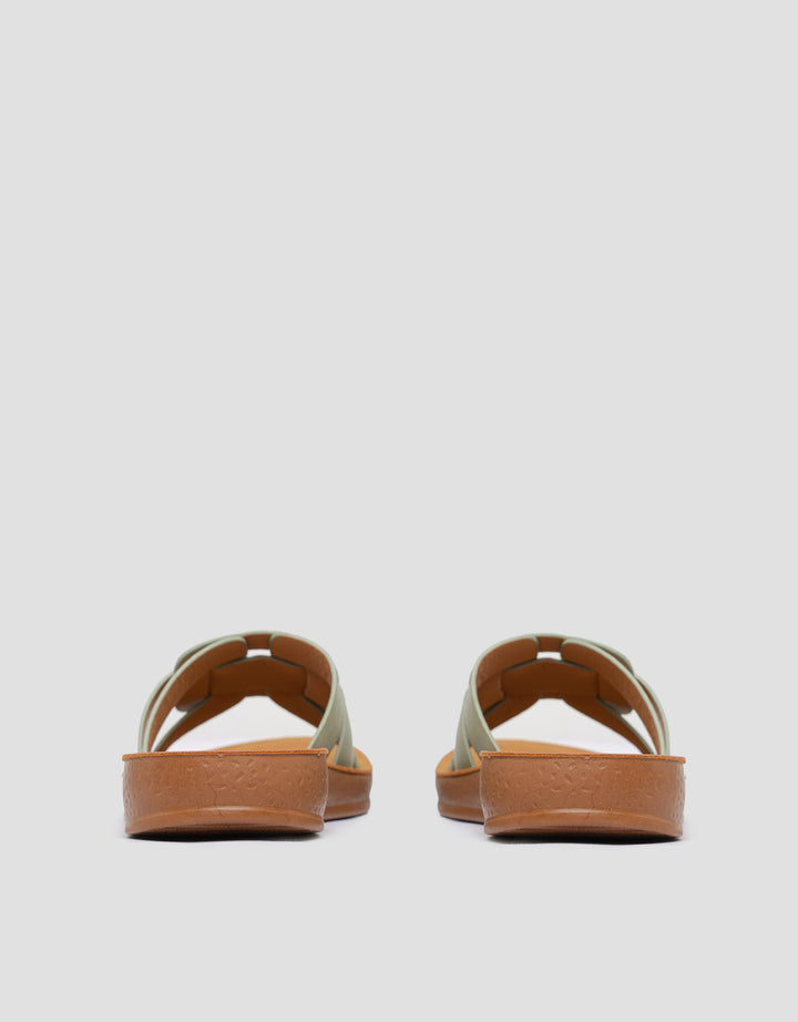 St. Yves Simply Sandal Slipper Wanita