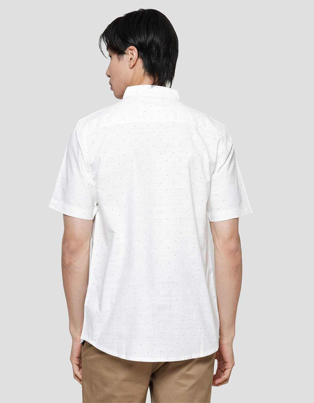 Cole Waom Regular Kemeja Pria
