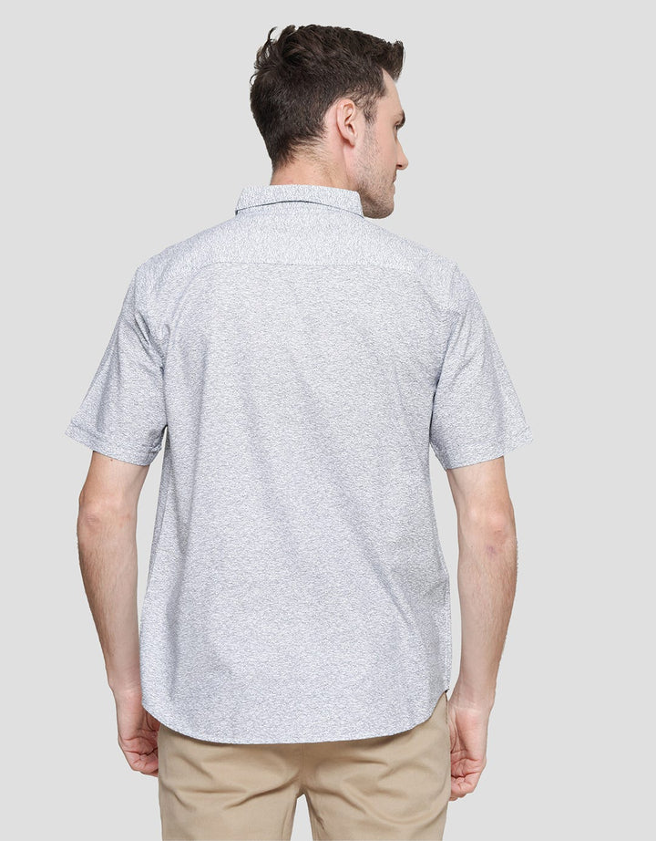 Cole Regu Wove Kemeja Pria