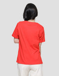 Nevada Never Underestimate Me Kaos Lengan Pendek Wanita