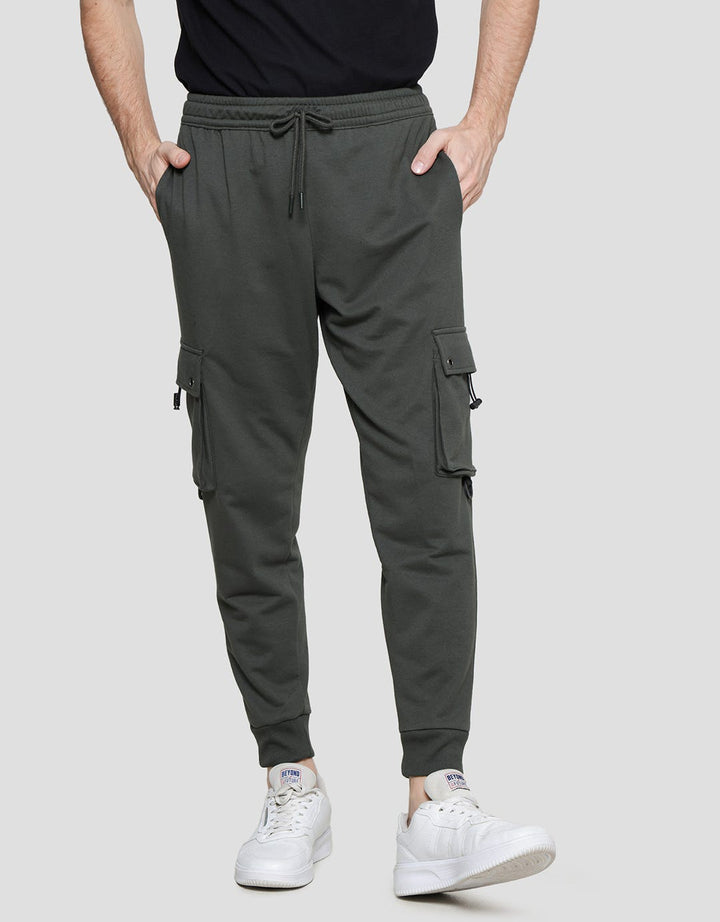 Nevada Celana Knit Cargo Jogger Pria