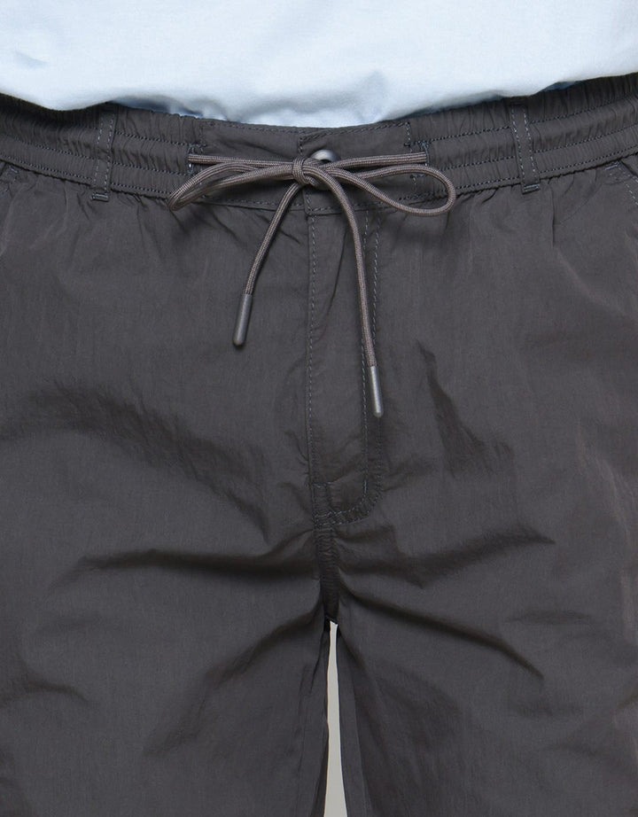 Nevada Nylon Cargo Ploi Knee Celana Panjang Pria