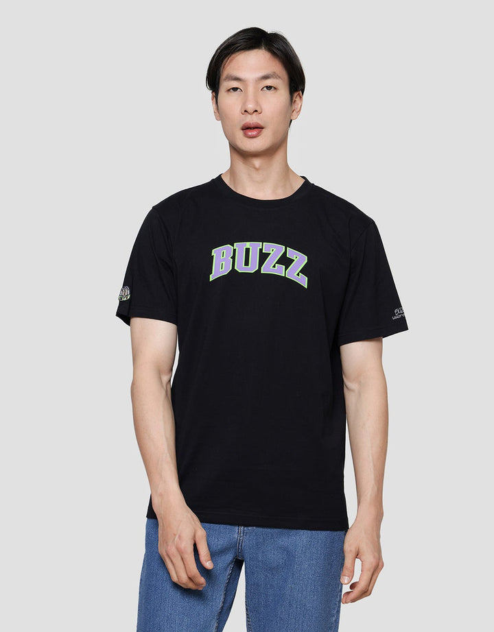 Disney Buzz Wording Kaos Casual Pria