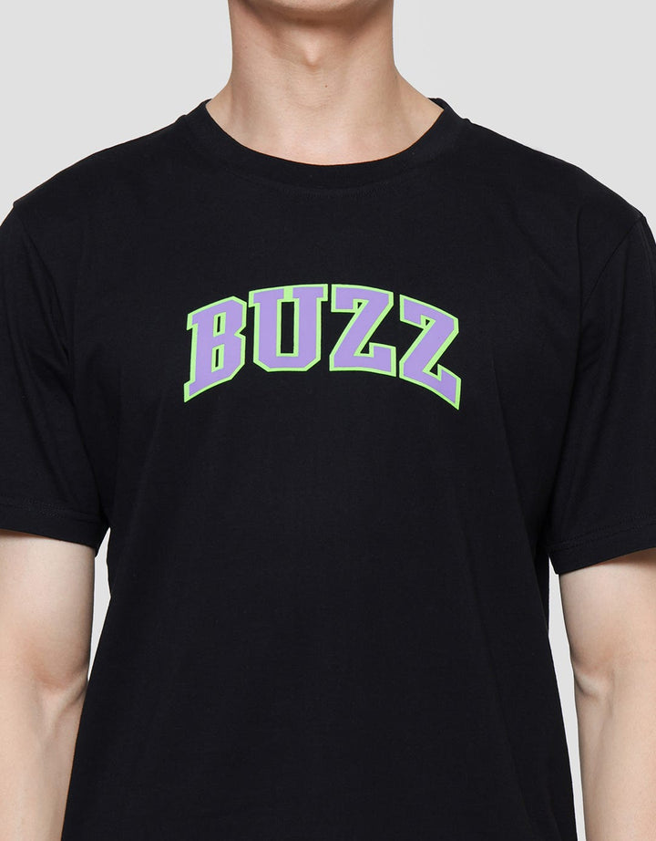 Disney Buzz Wording Kaos Casual Pria