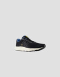 New Balance Sepatu Lari Pria