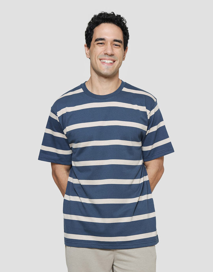 Nevada Stripe Balance Kaos Casual Pria