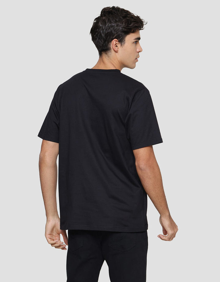 Nevada Beginning Planet Kaos Casual Pria