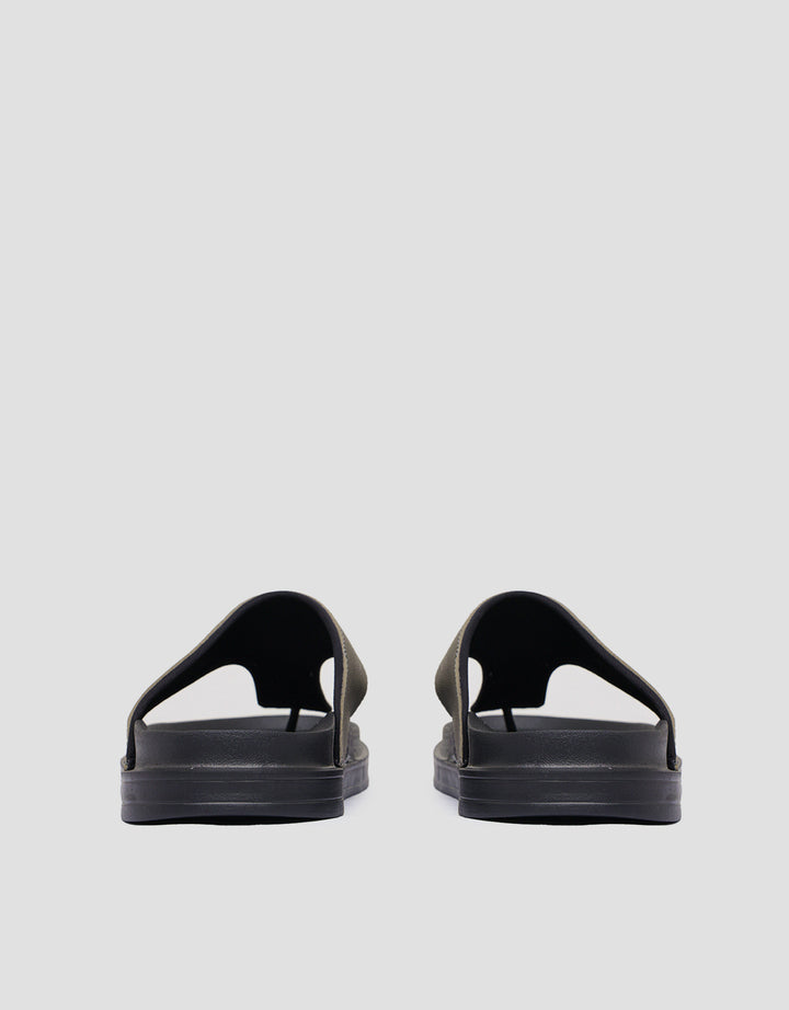 Nevada Y-Strap Flip Flops Sandal Pria