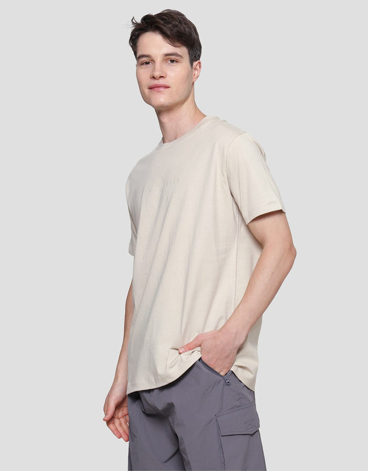 Cole Multiverse Graphic Kaos Casual Pria