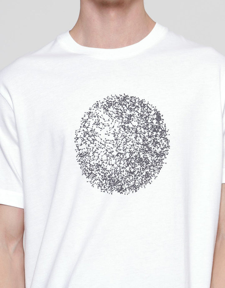 Cole Geometric Round Graphic Kaos Pria