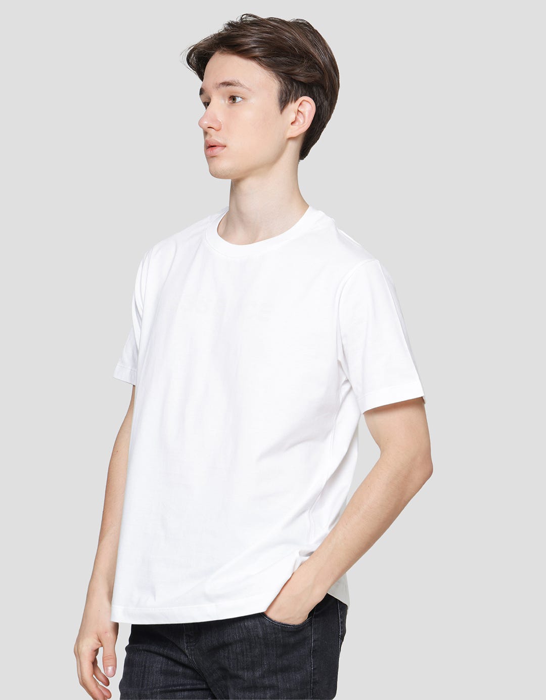 Cole Essence Graphic Kaos Casual Pria