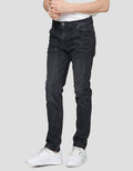 Cole Basic Slim Milea Whisker Spray Celana Denim Pria